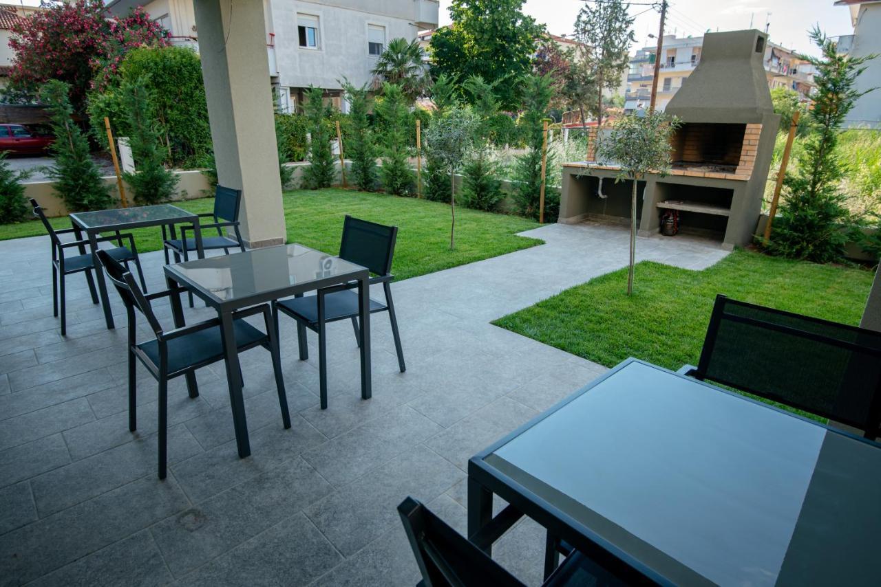 Olive 303 Apartment Peraía Екстериор снимка