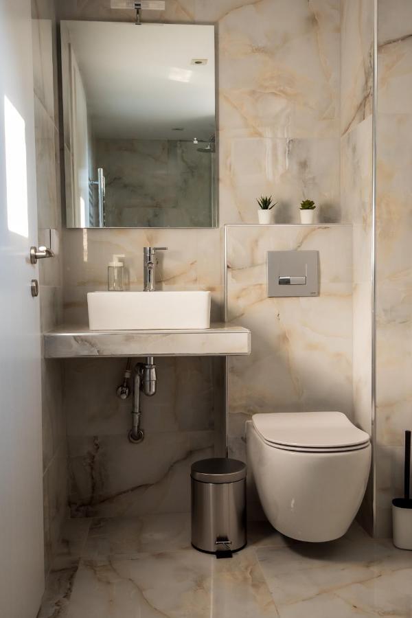 Olive 303 Apartment Peraía Екстериор снимка